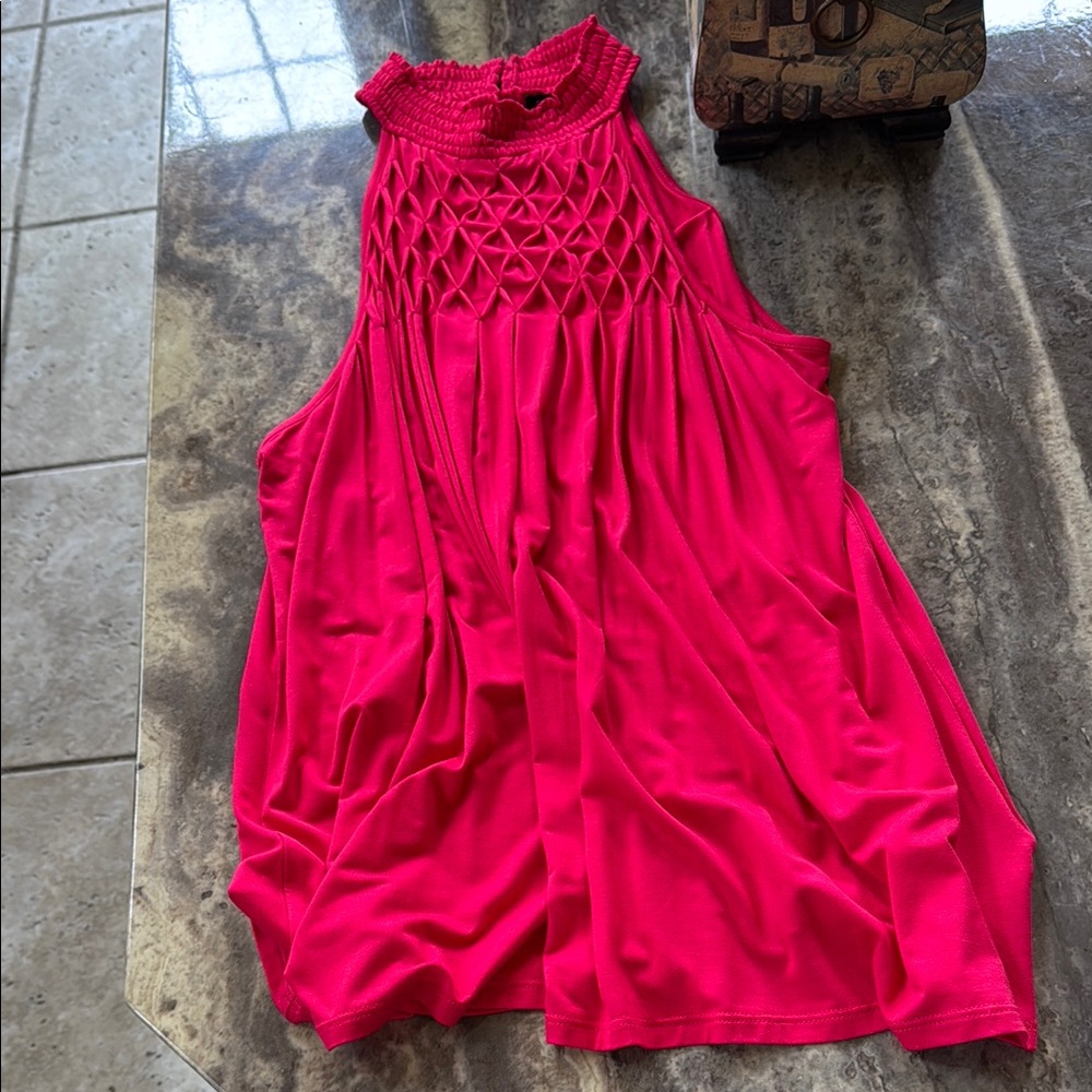 Cable & Gauge Fuchsia Sleeveless Top